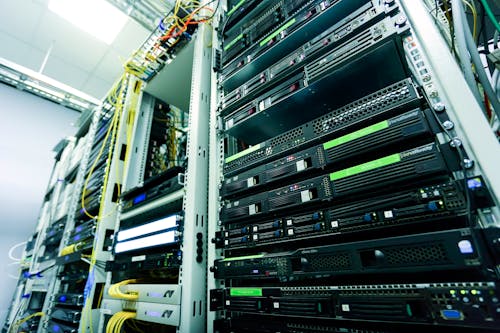Integrate x402 Endpoints for KYC/AML Checks in Agent Commerce